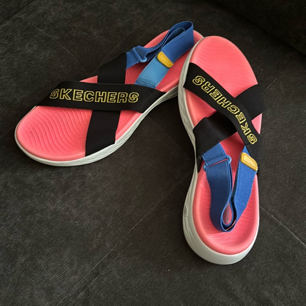 Really cute worn once  sandals